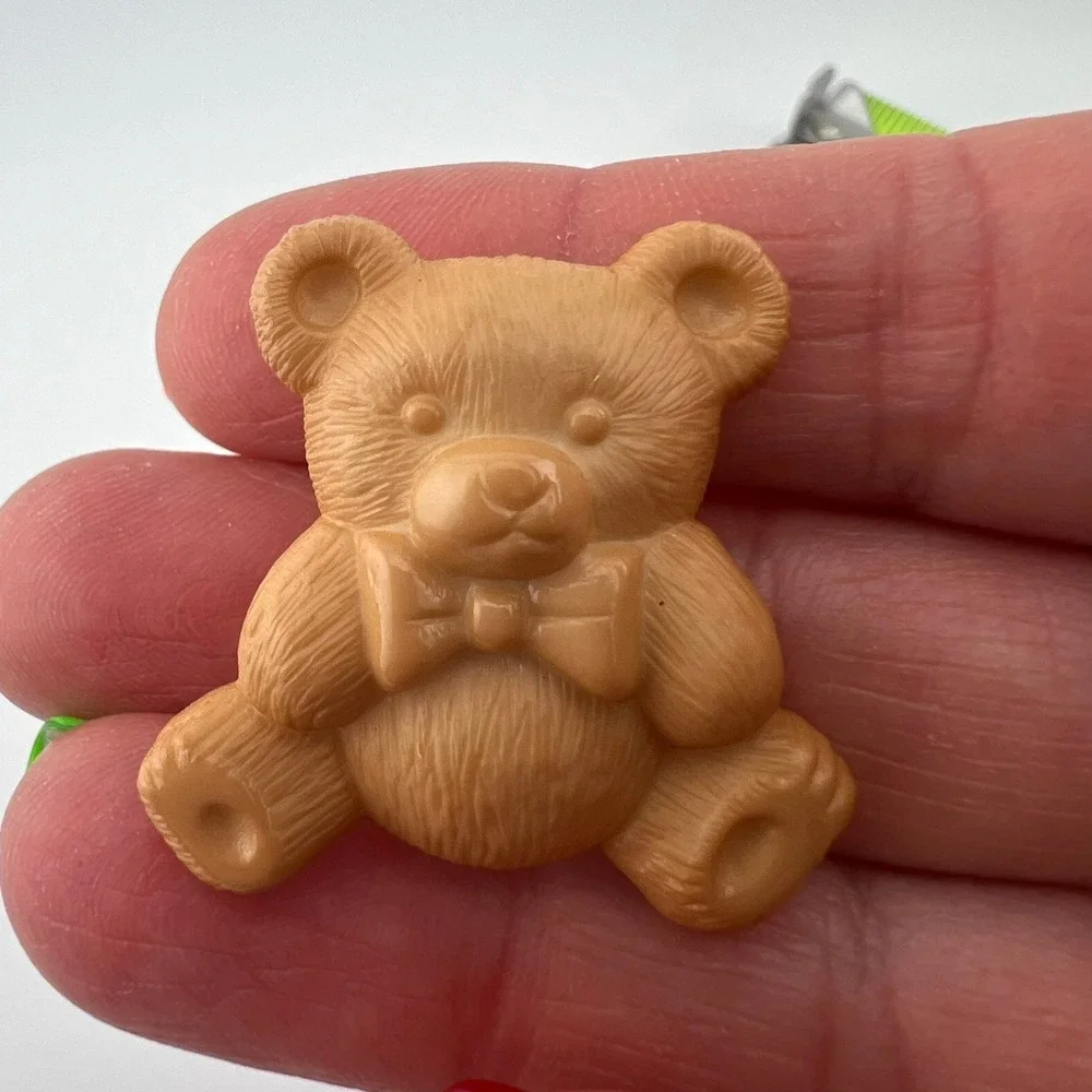 Vintage‎ Teddy Bear Buttons 1